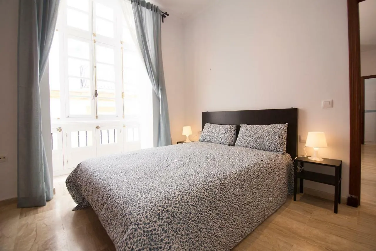 Extraordinario Piso Junto Playa Y En Pleno Centro Lägenhet Cádiz